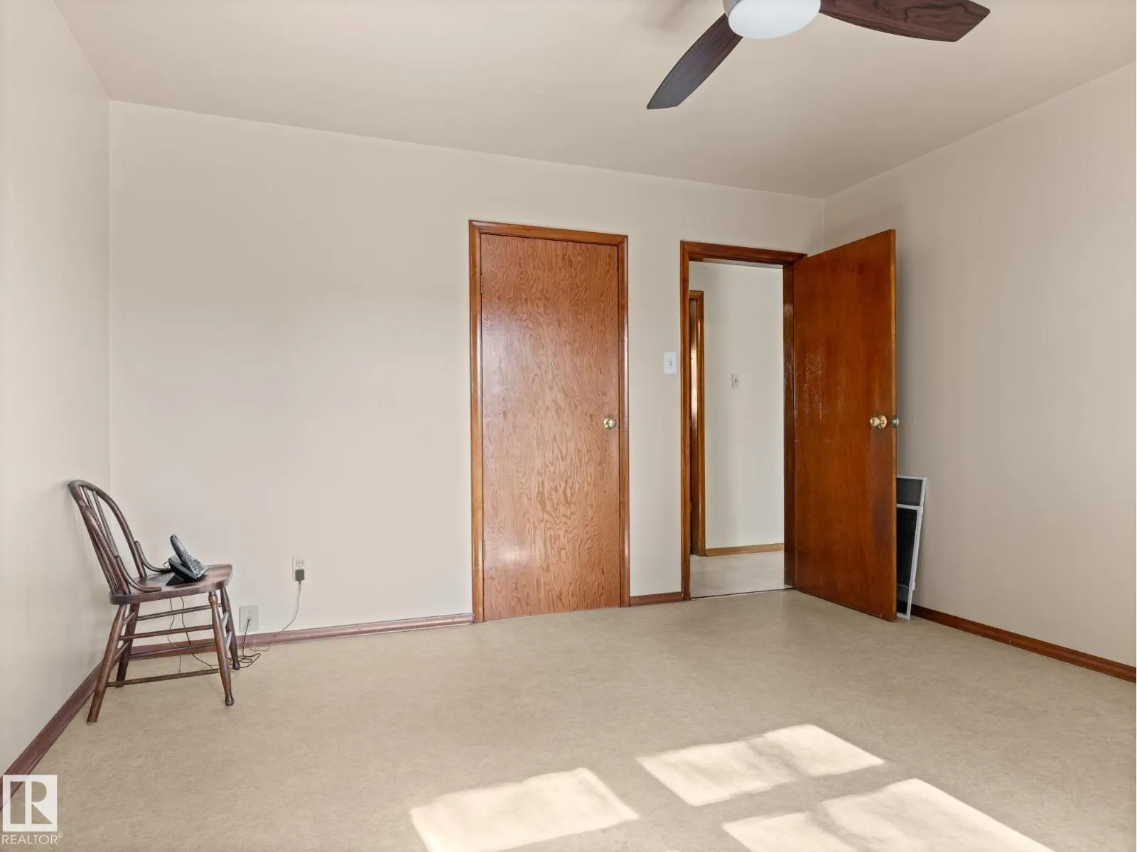 4018 115 AV NW