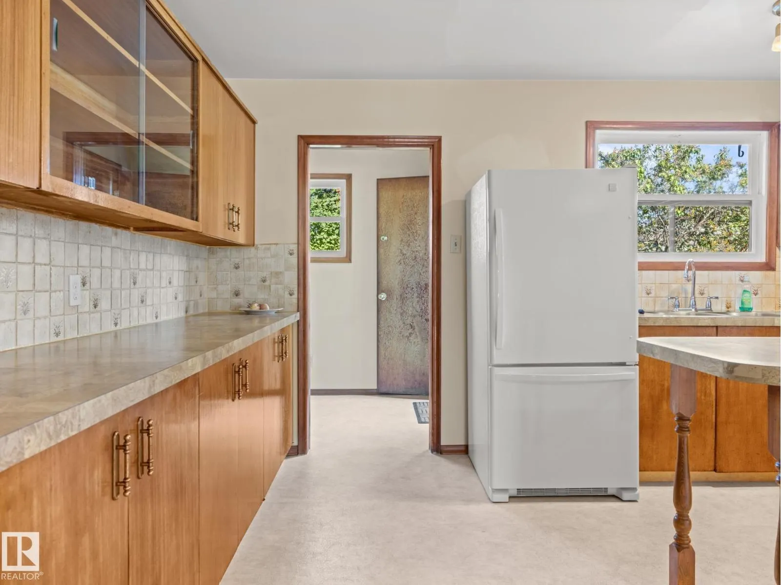 4018 115 AV NW