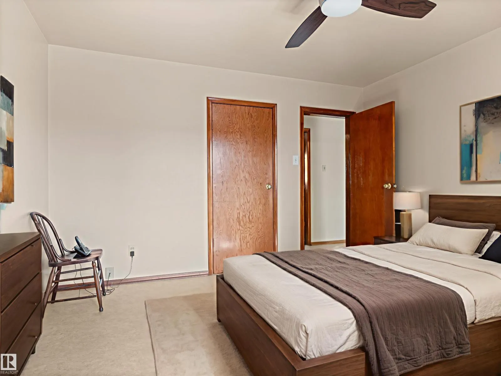 4018 115 AV NW