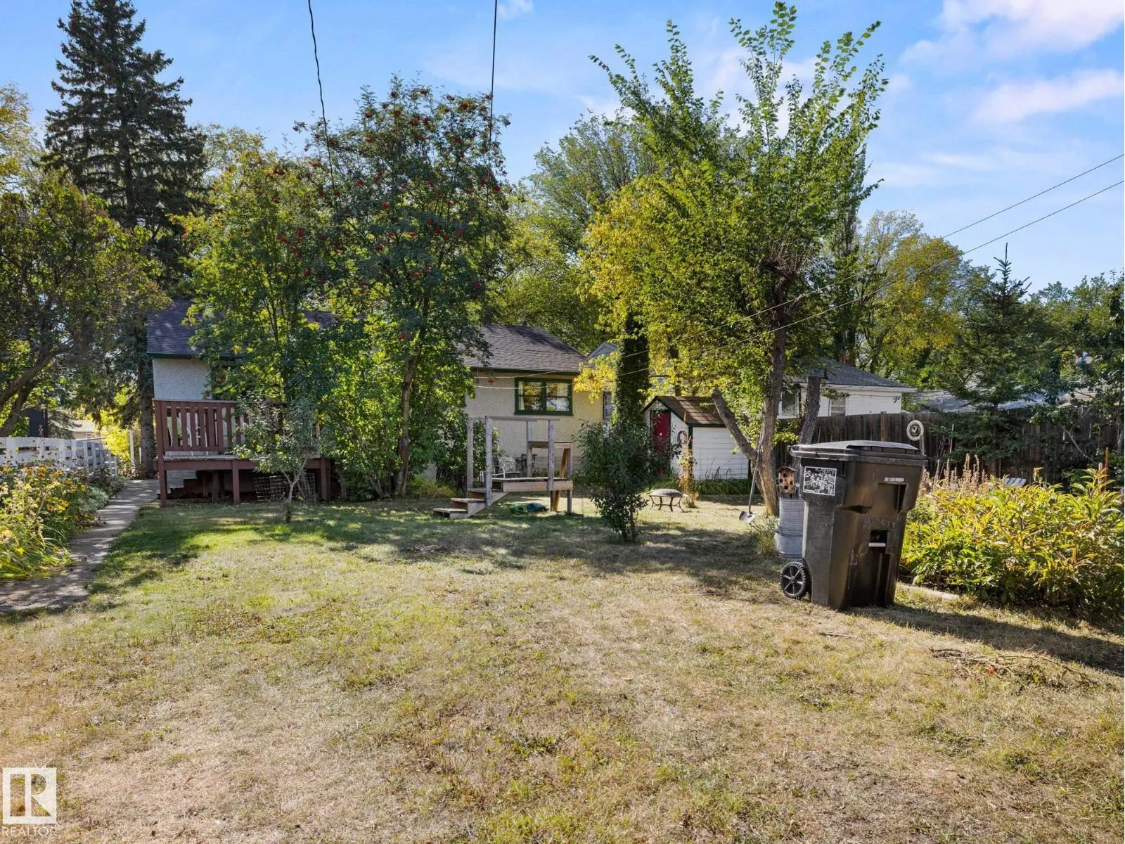 4018 115 AV NW