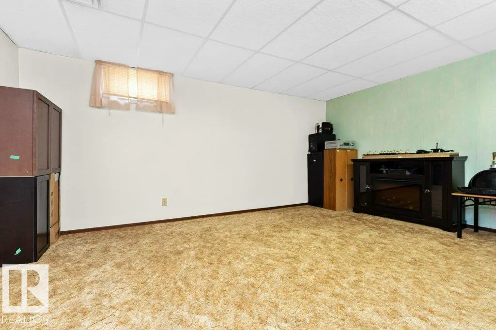 14015 23 ST NW