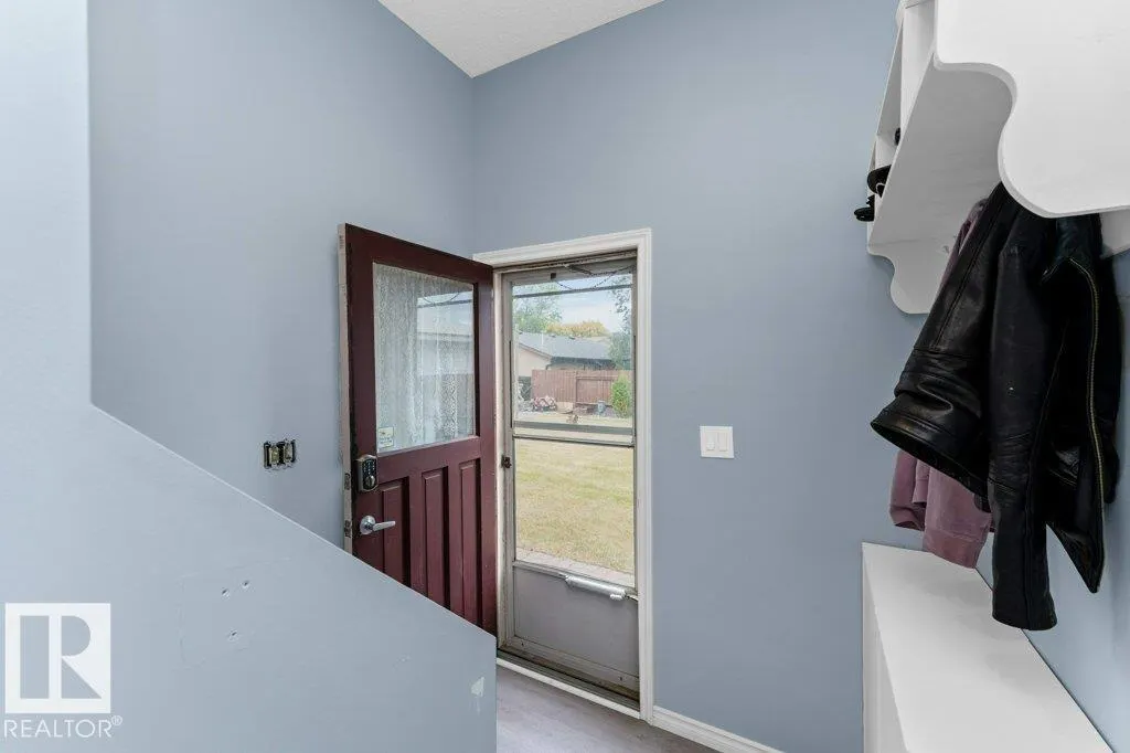 14015 23 ST NW
