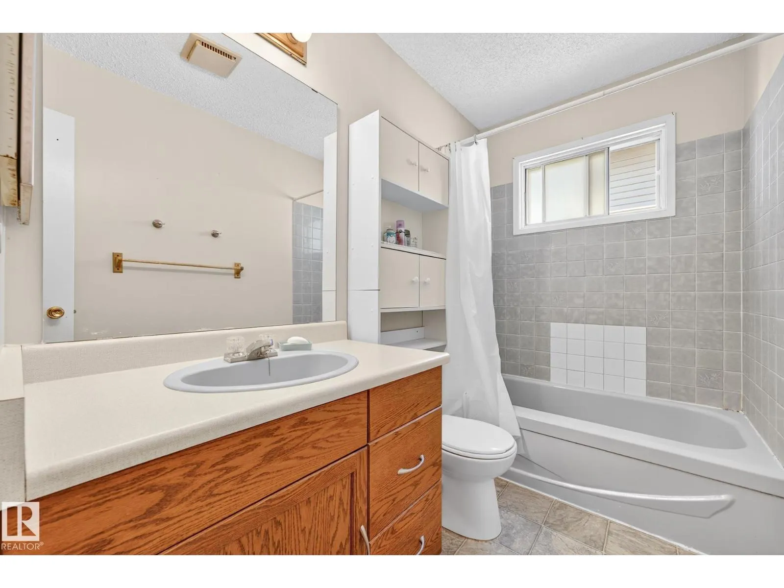 14511 37 ST NW