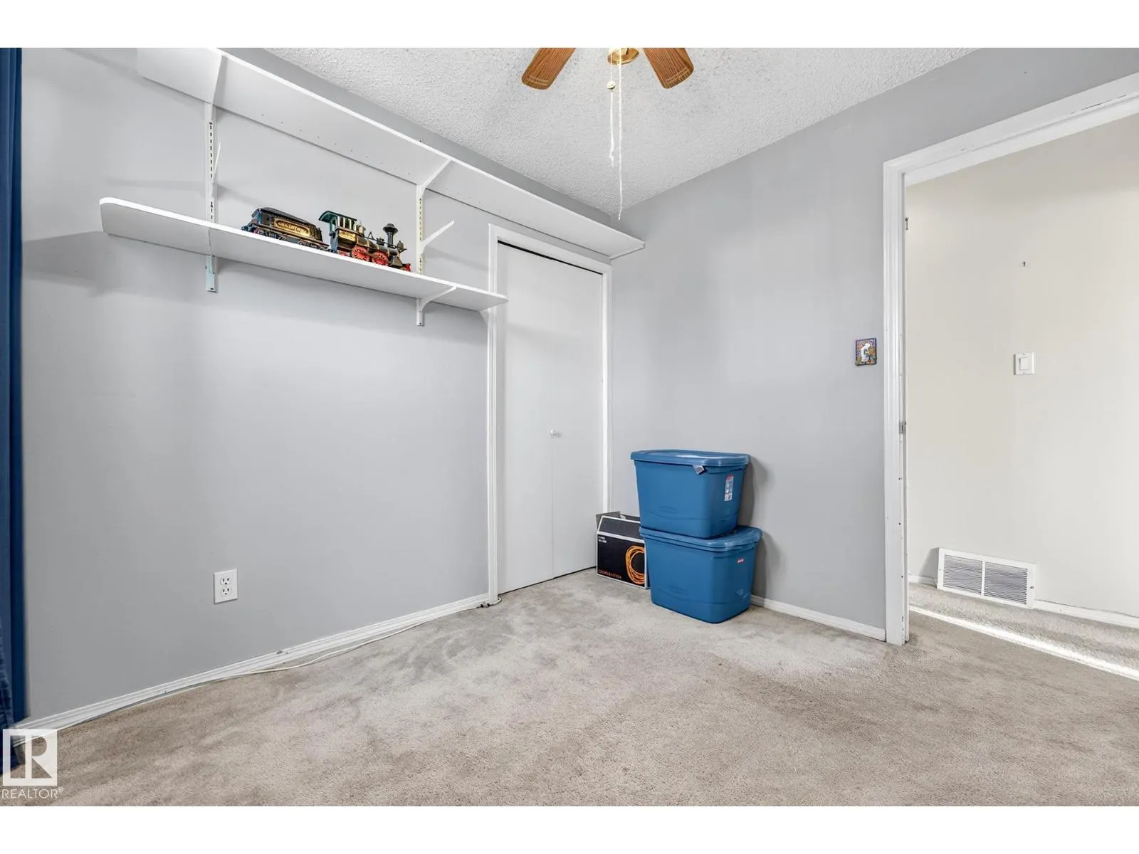 14511 37 ST NW