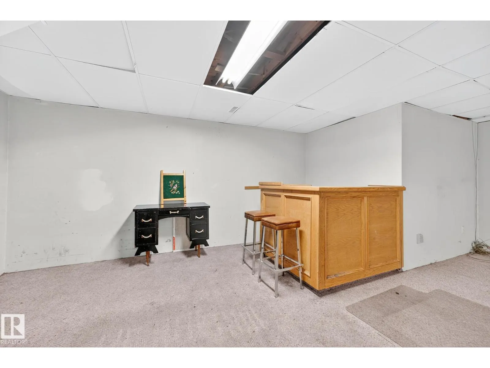14511 37 ST NW