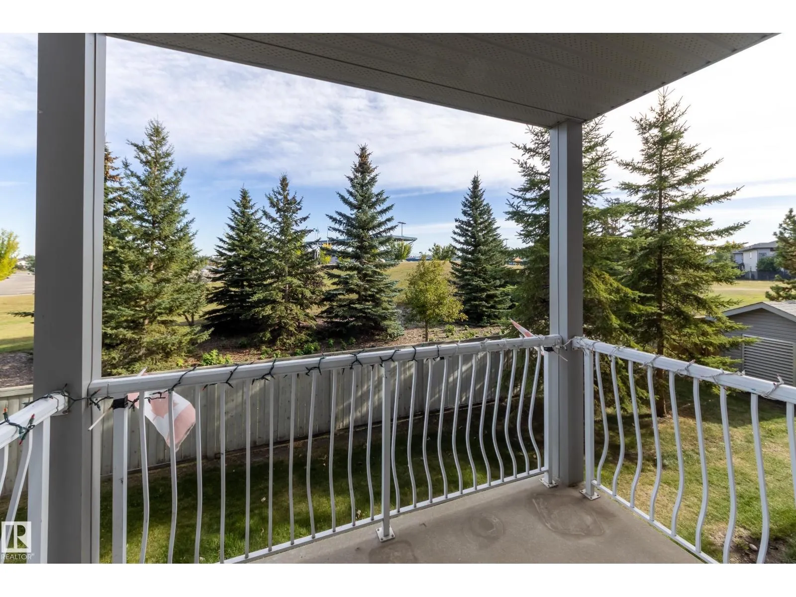 #216 240 SPRUCE RIDGE RD