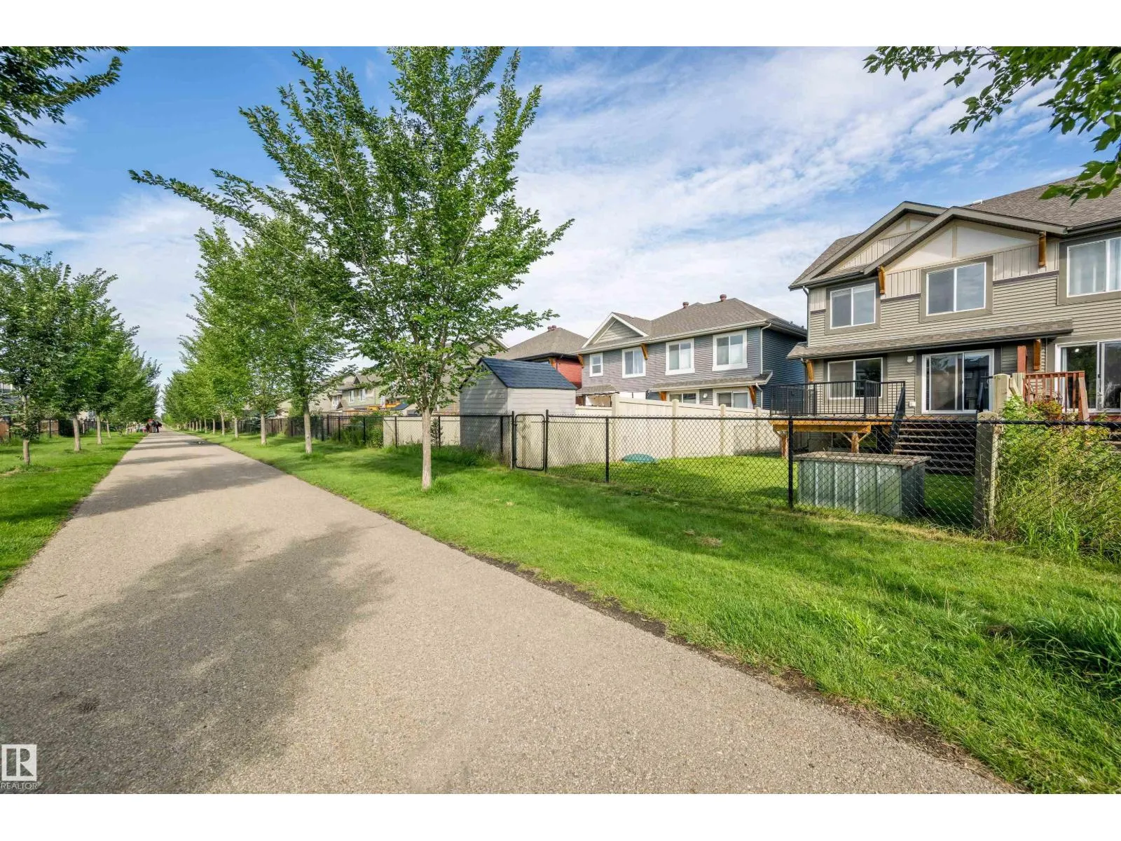 4669 CRABAPPLE RU SW