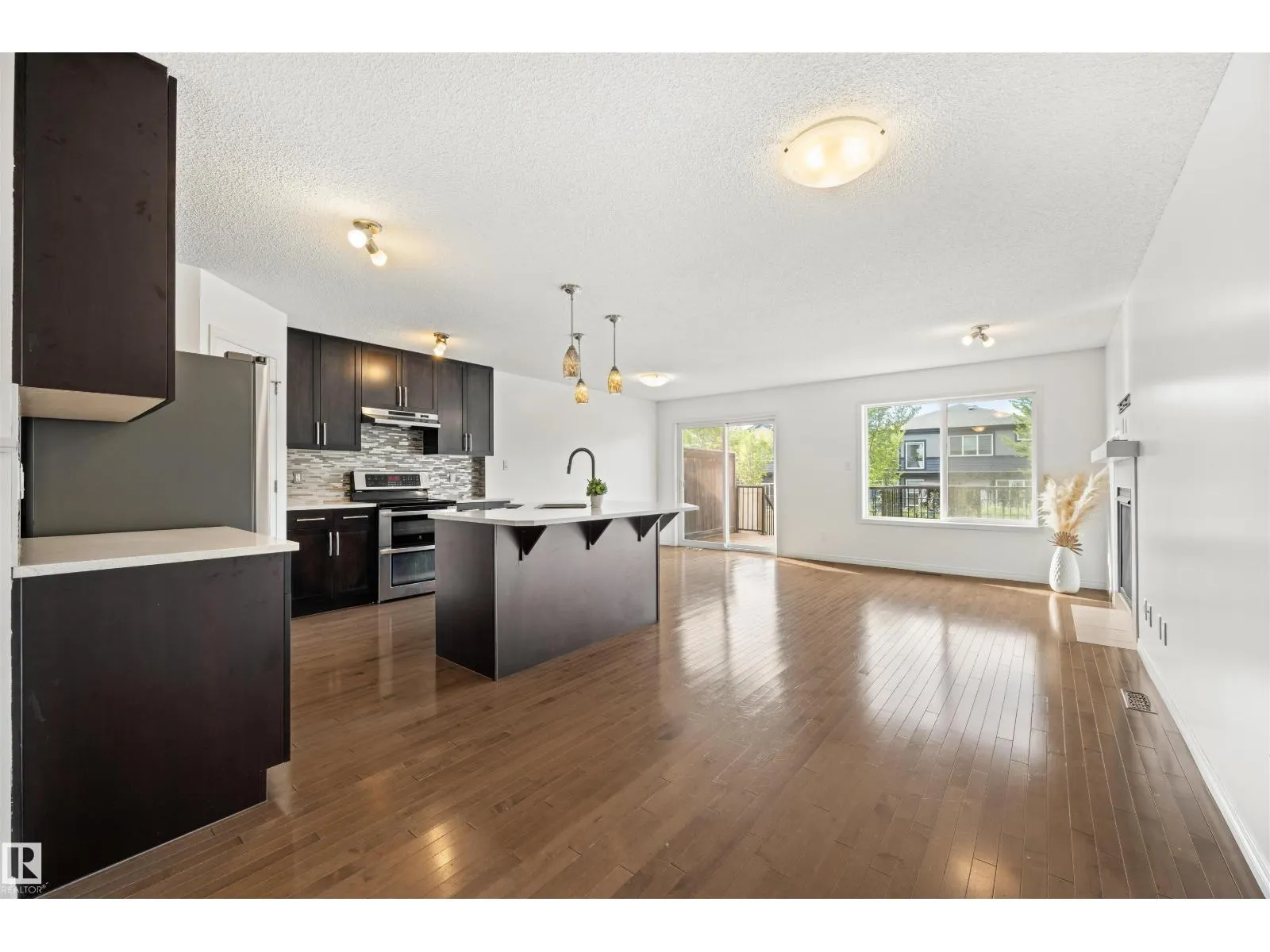 4669 CRABAPPLE RU SW