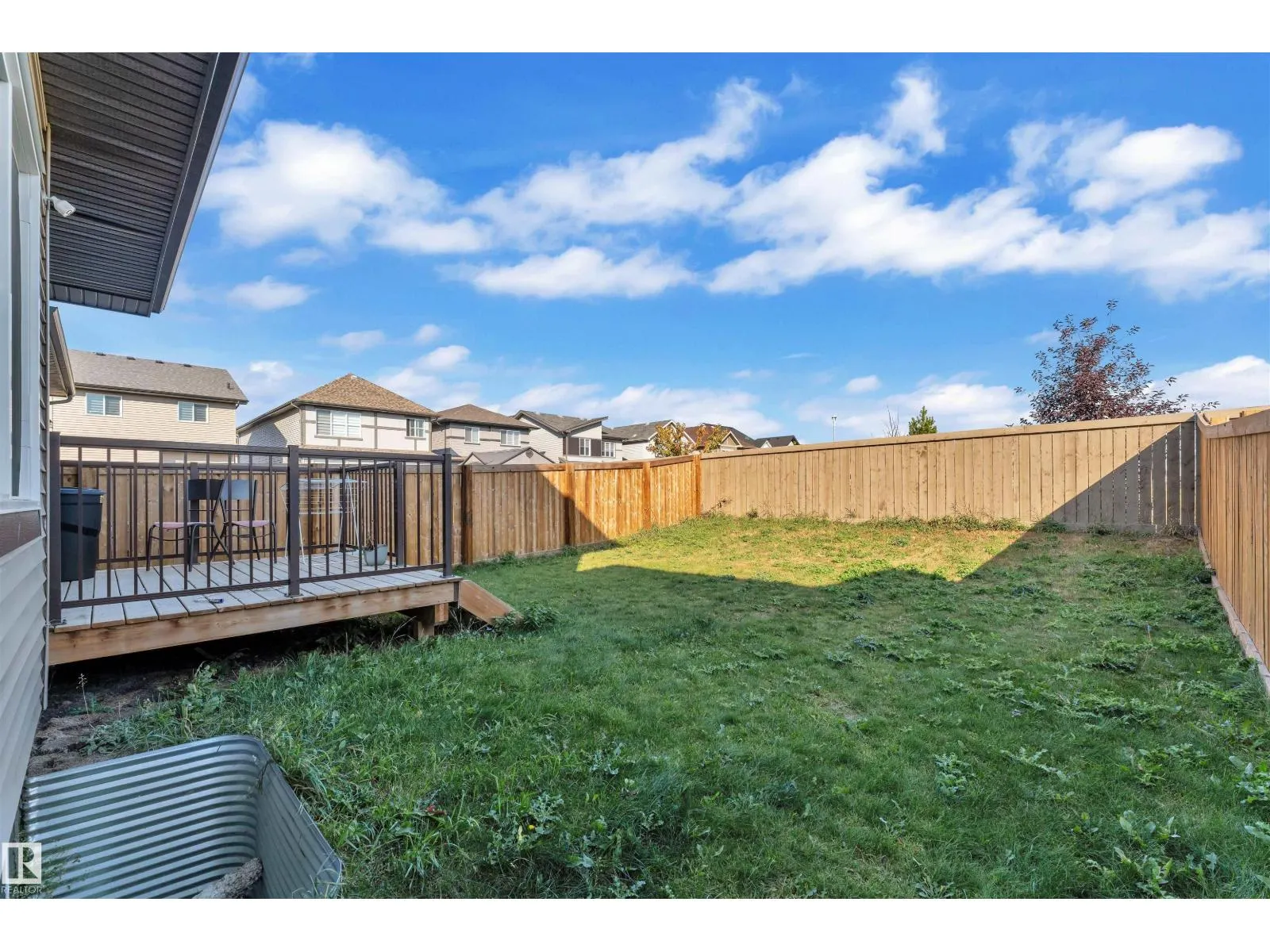 22812 96 AV NW