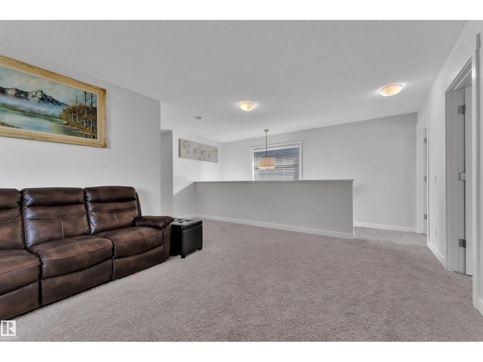 22812 96 AV NW
