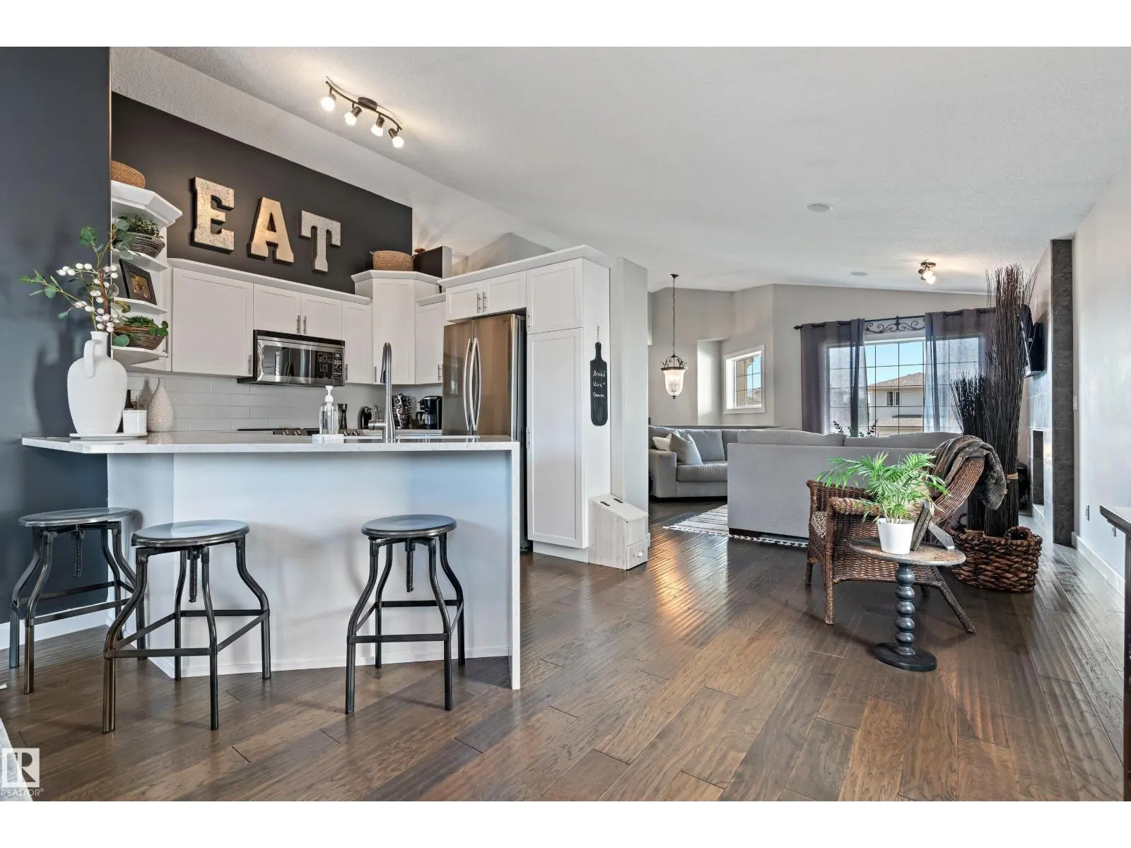 16507 81 ST NW