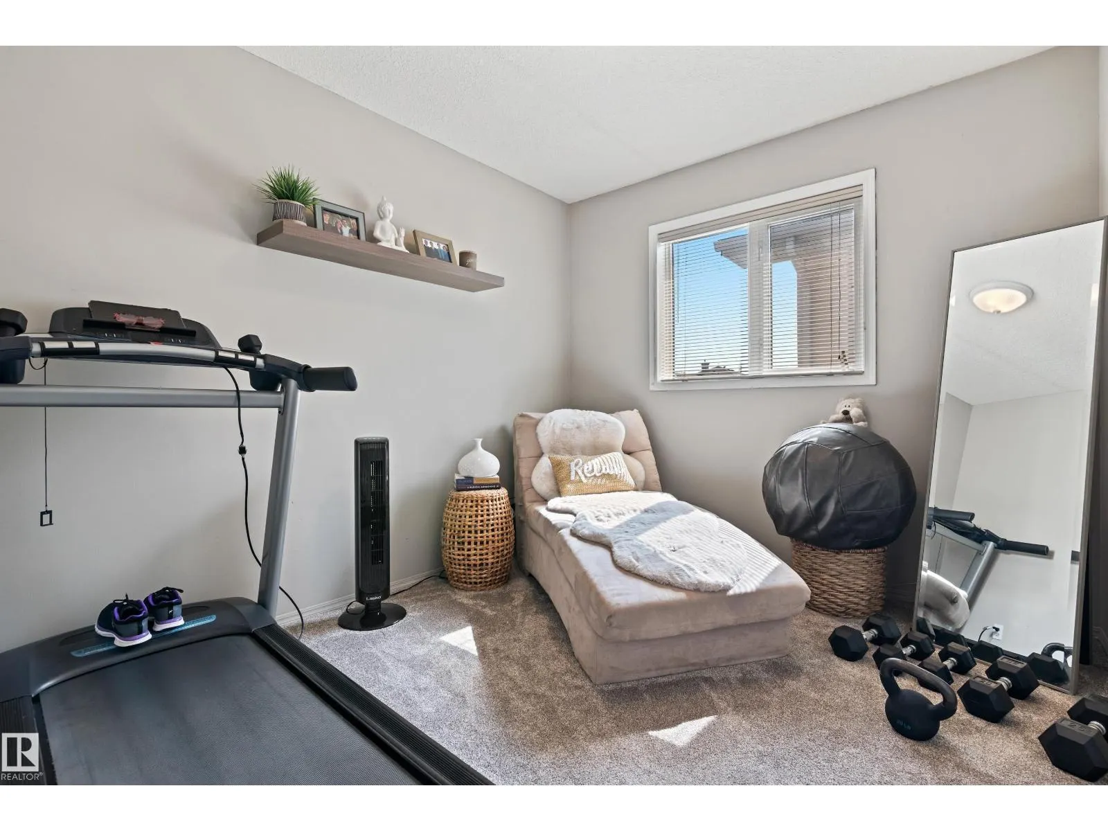 16507 81 ST NW