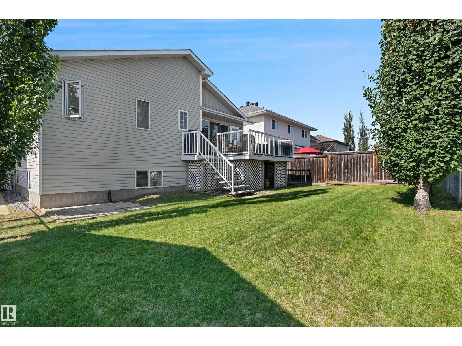 16507 81 ST NW