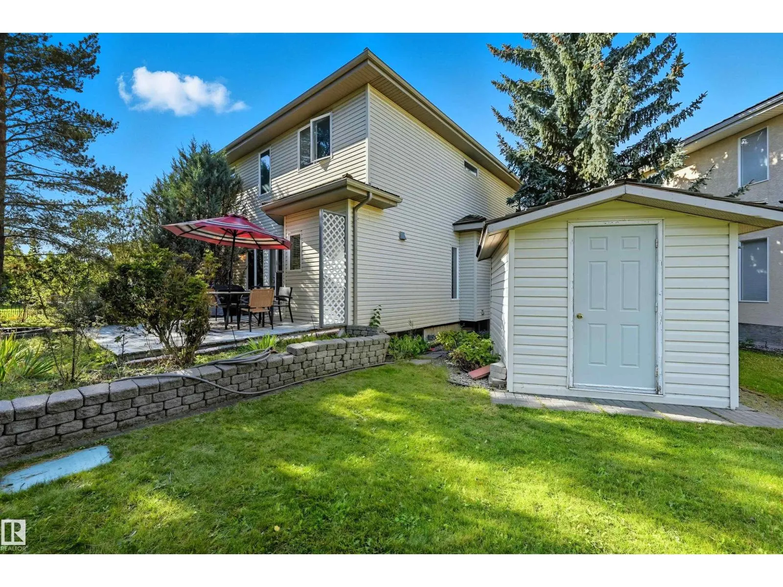 2007 HADDOW DR NW