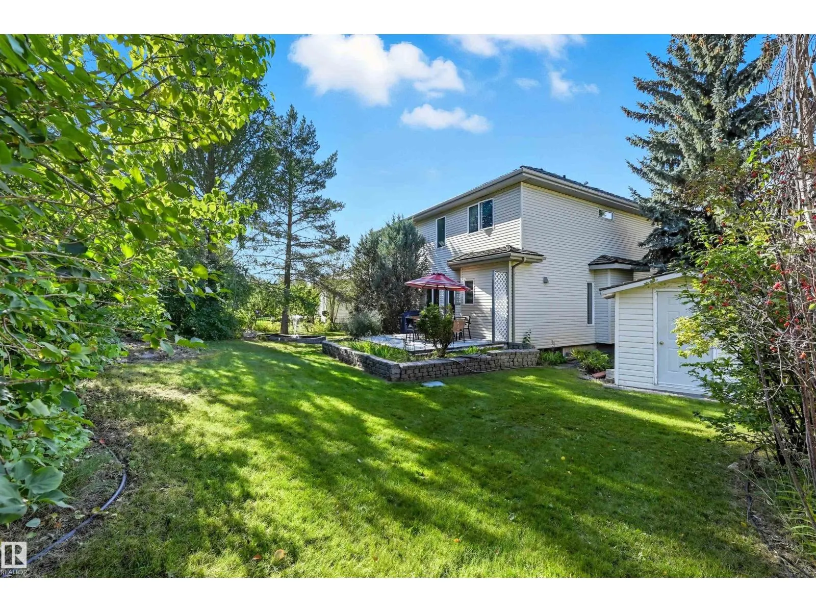 2007 HADDOW DR NW