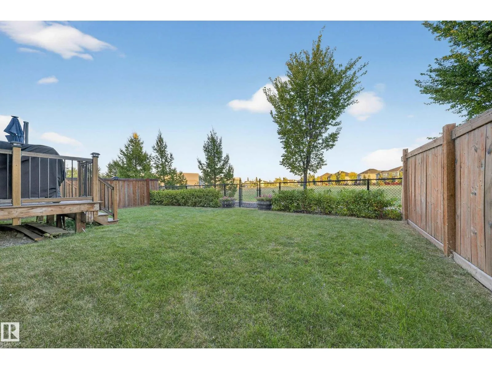 5553 POIRIER WY
