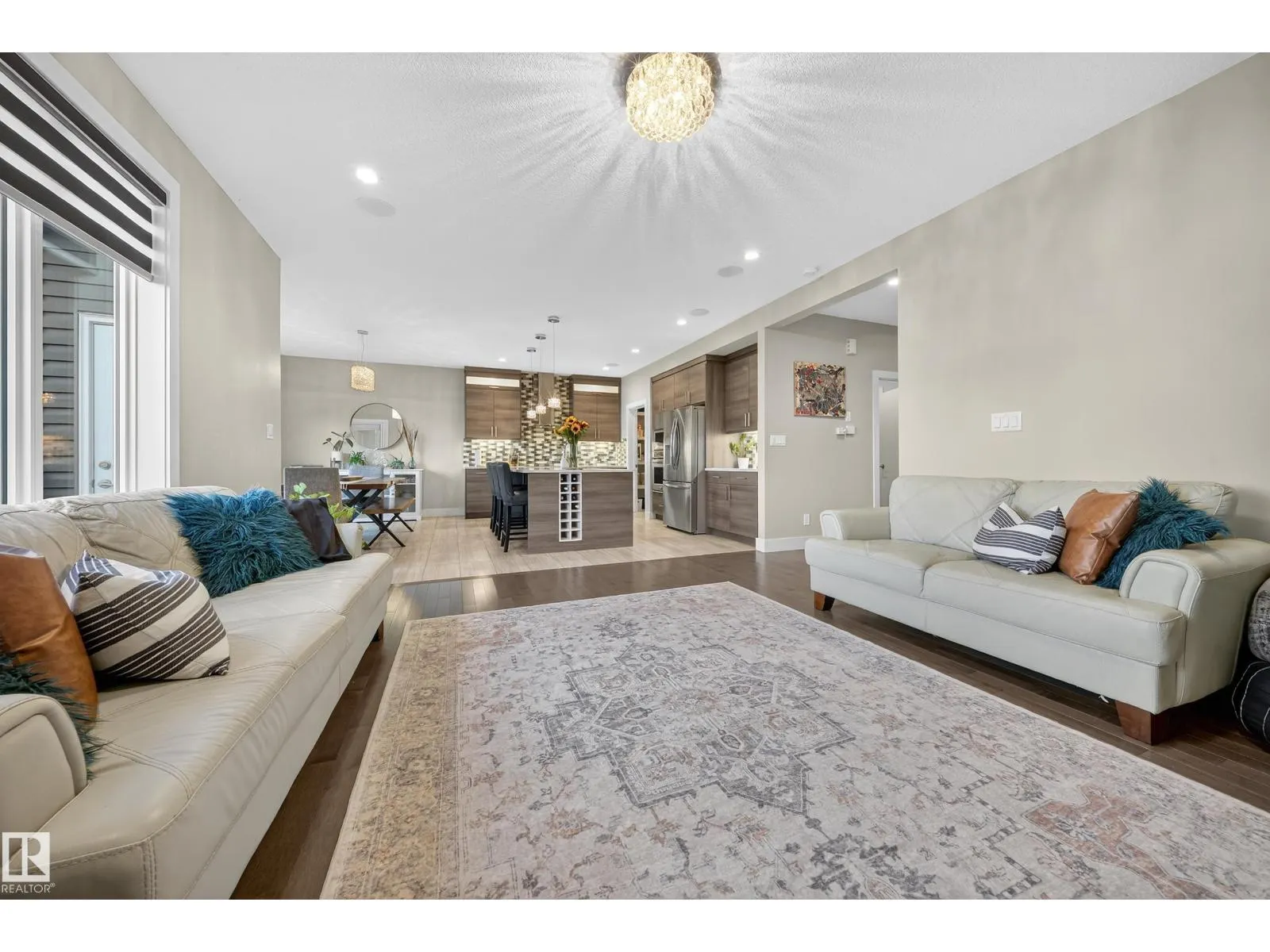5553 POIRIER WY
