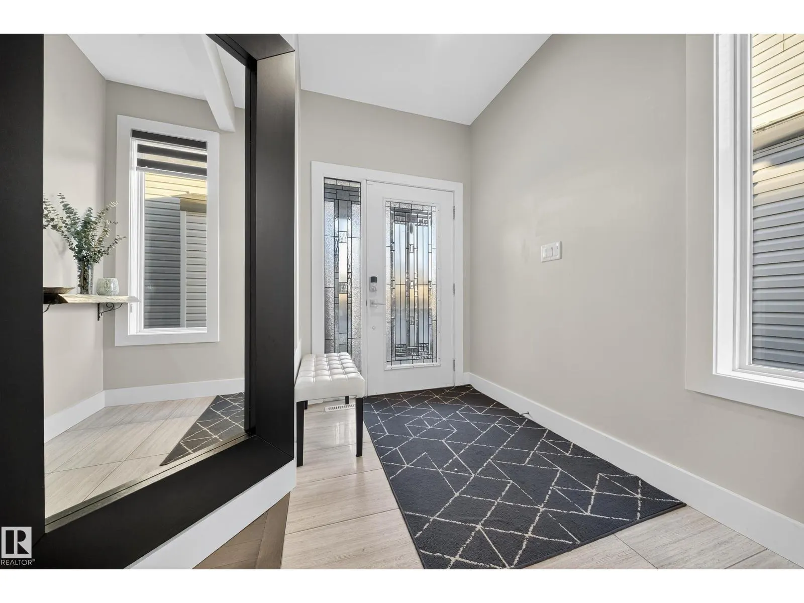 5553 POIRIER WY