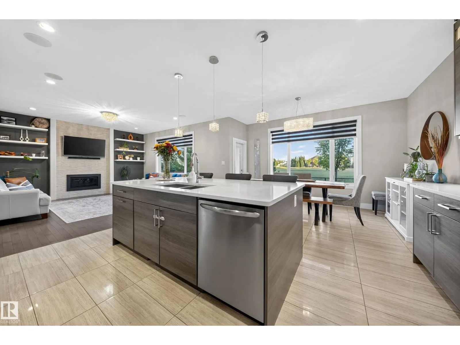 5553 POIRIER WY
