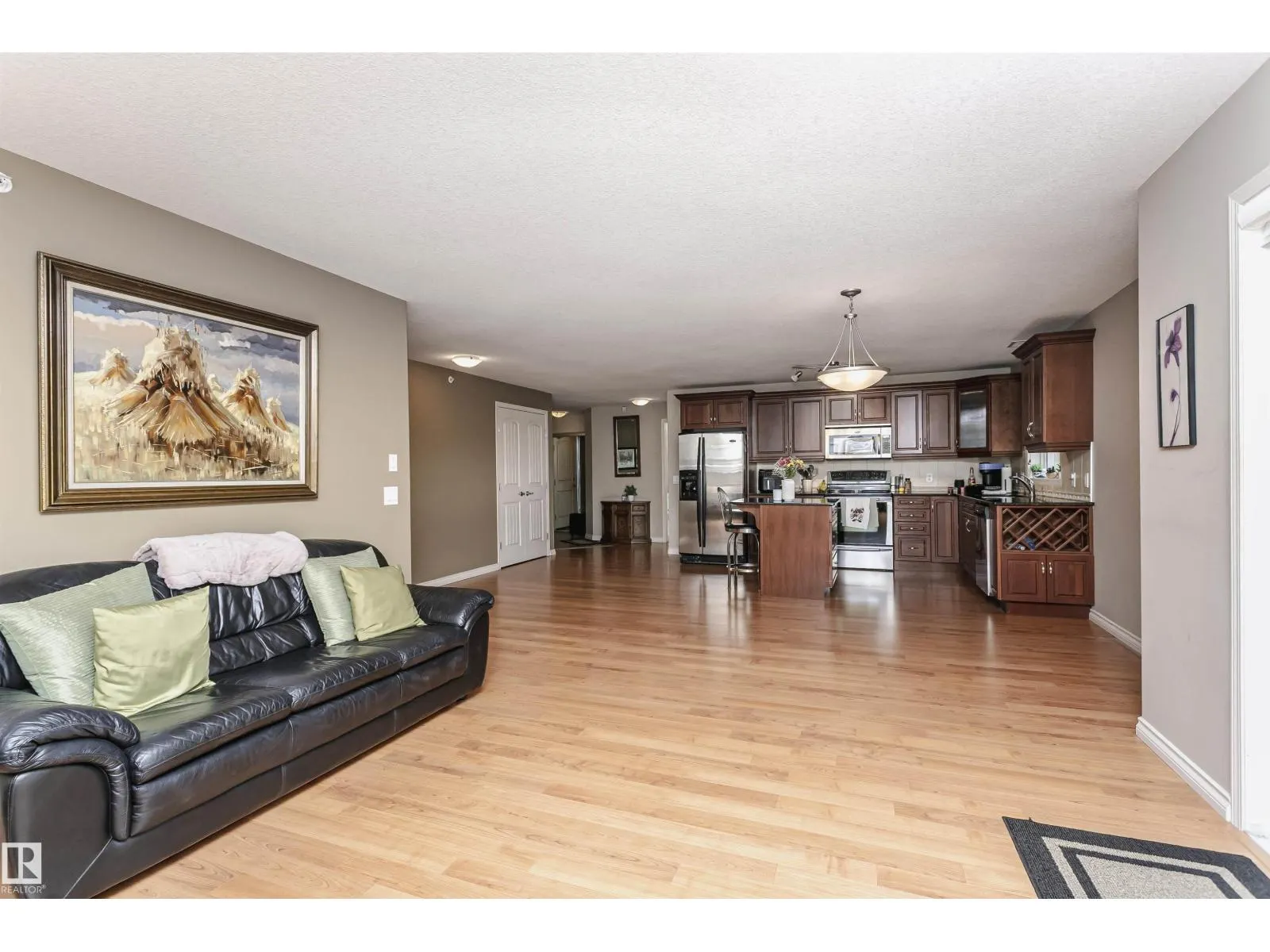 #433 2096 BLACKMUD CREEK DR SW