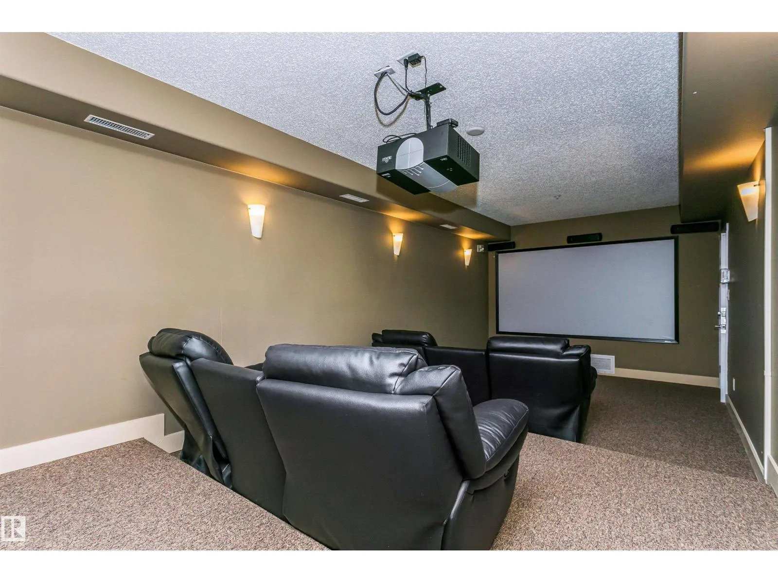 #433 2096 BLACKMUD CREEK DR SW