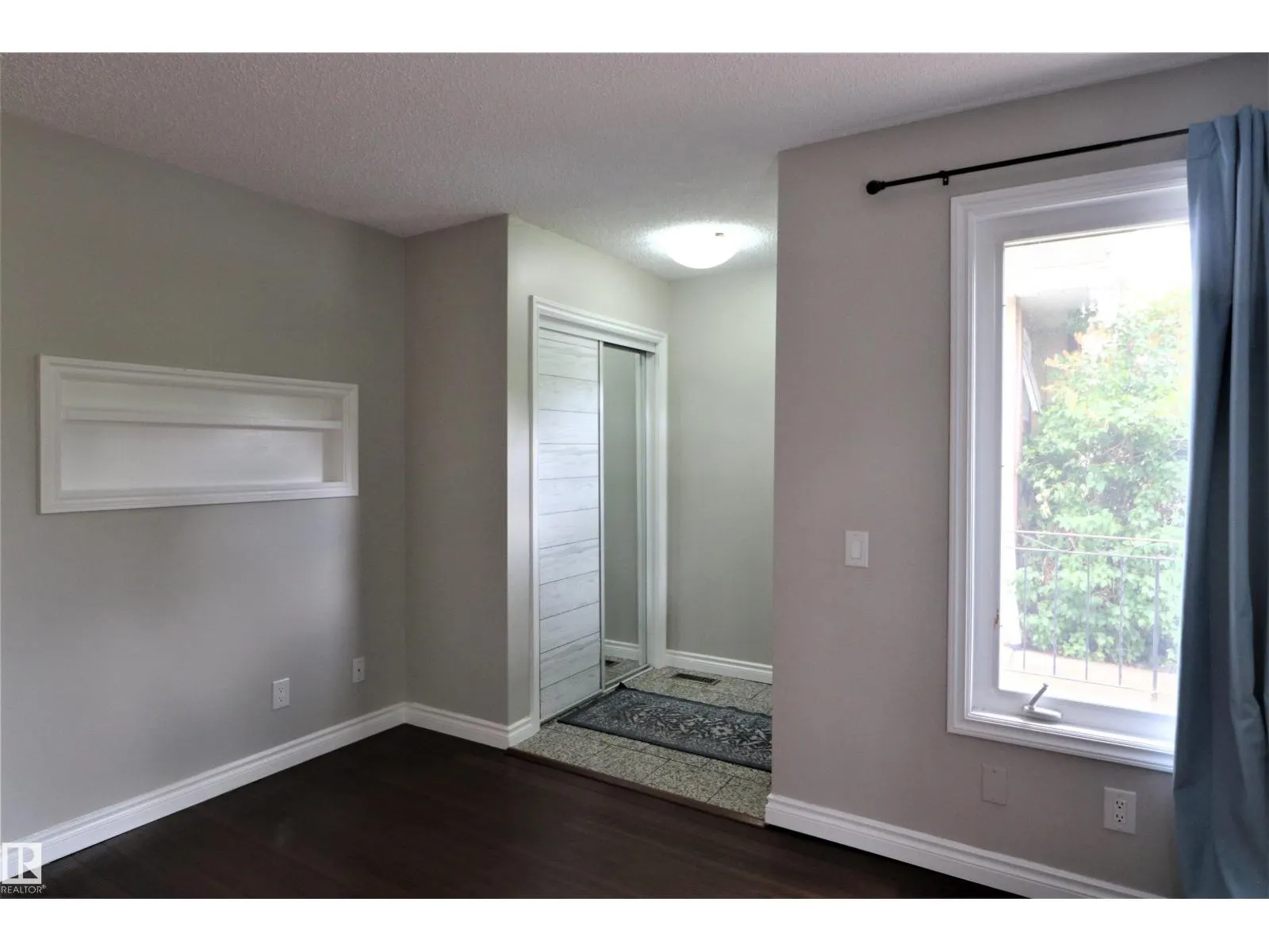 4317 54 ST