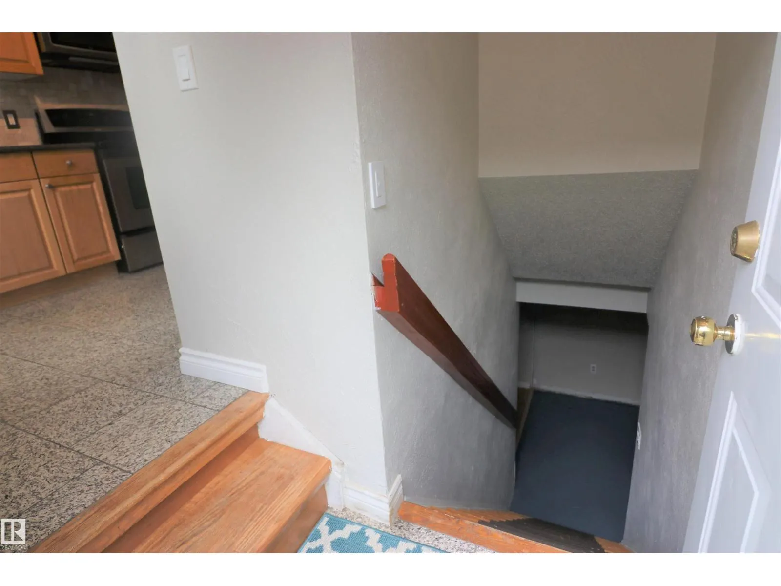 4317 54 ST