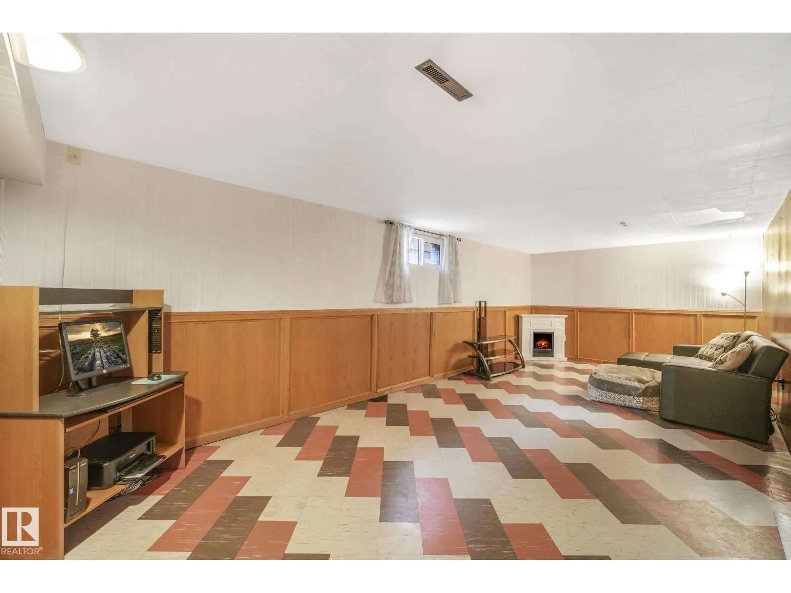 13315 116 ST NW
