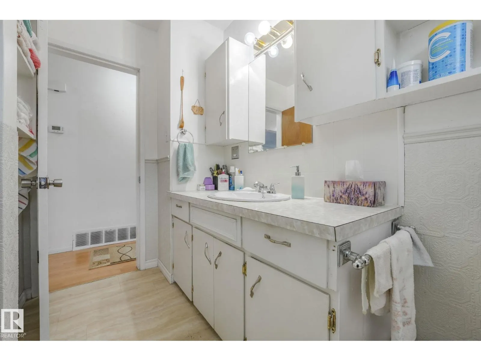 13315 116 ST NW