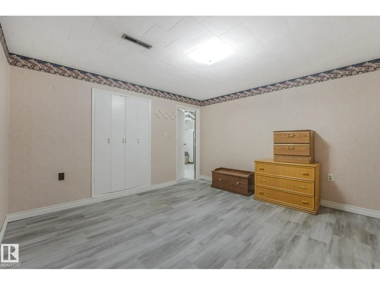 13315 116 ST NW