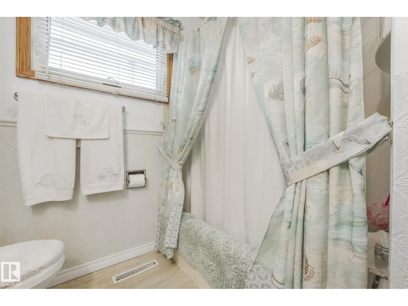 13315 116 ST NW