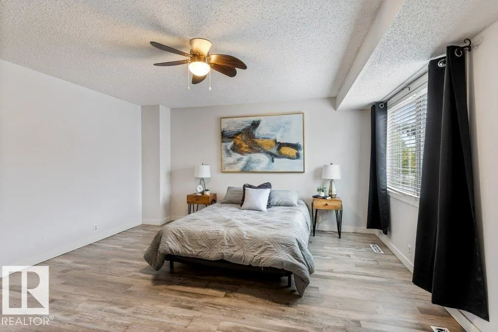 #23 100 WESTRIDGE CR