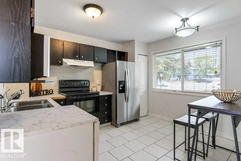 #23 100 WESTRIDGE CR