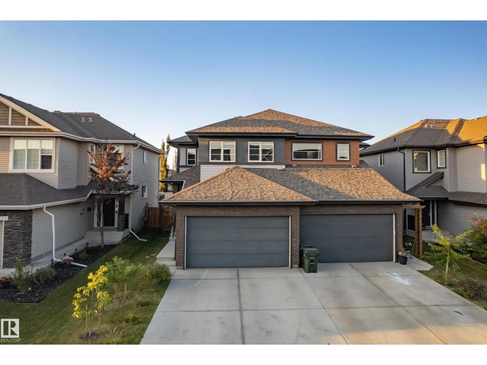 84 MEADOWLAND CR