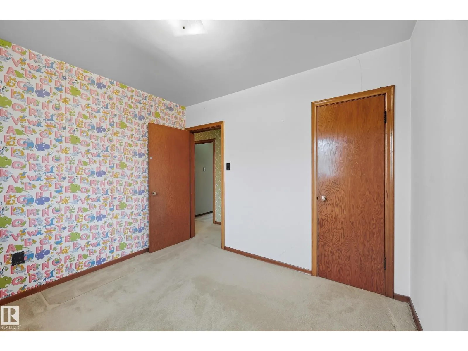 10907 149 ST NW