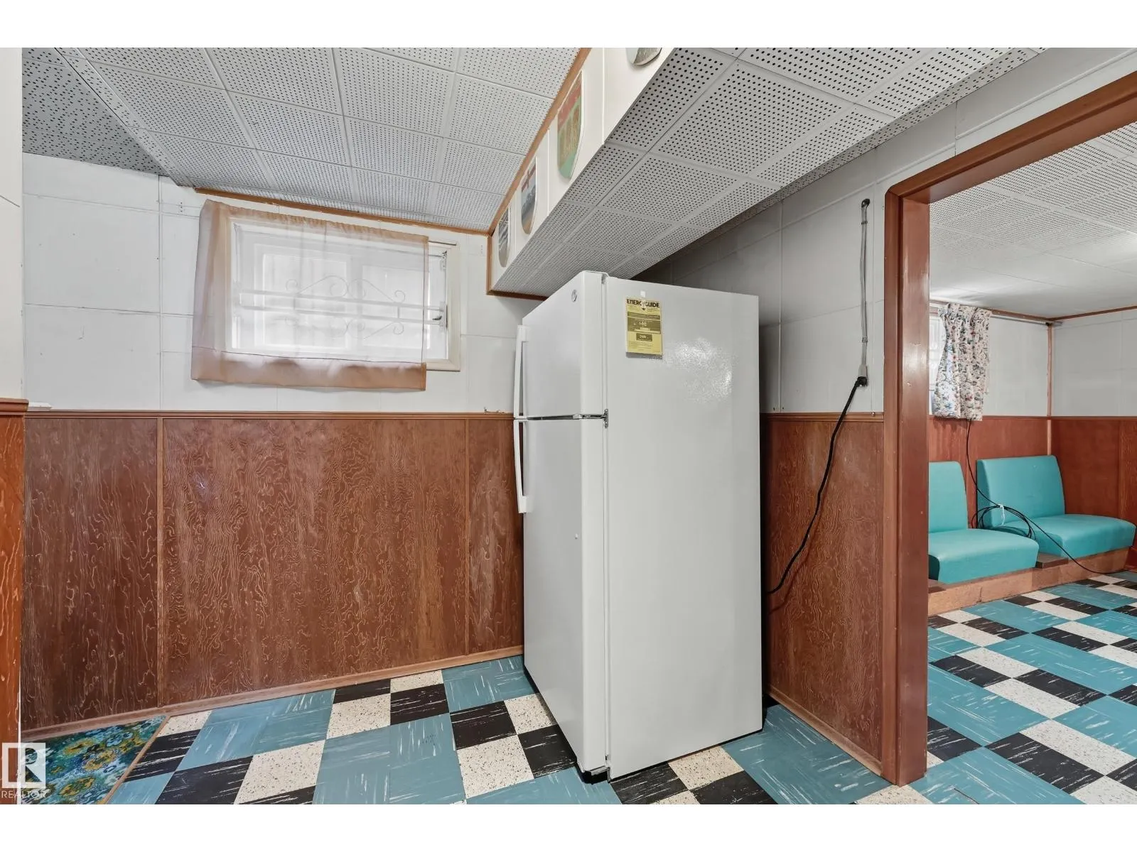 10907 149 ST NW