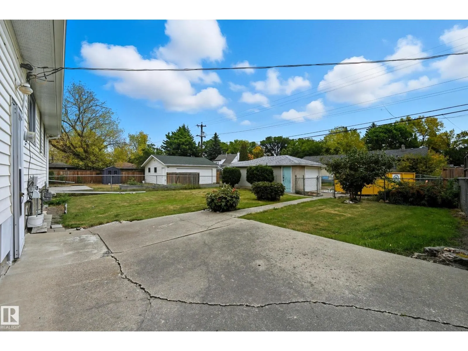 10907 149 ST NW