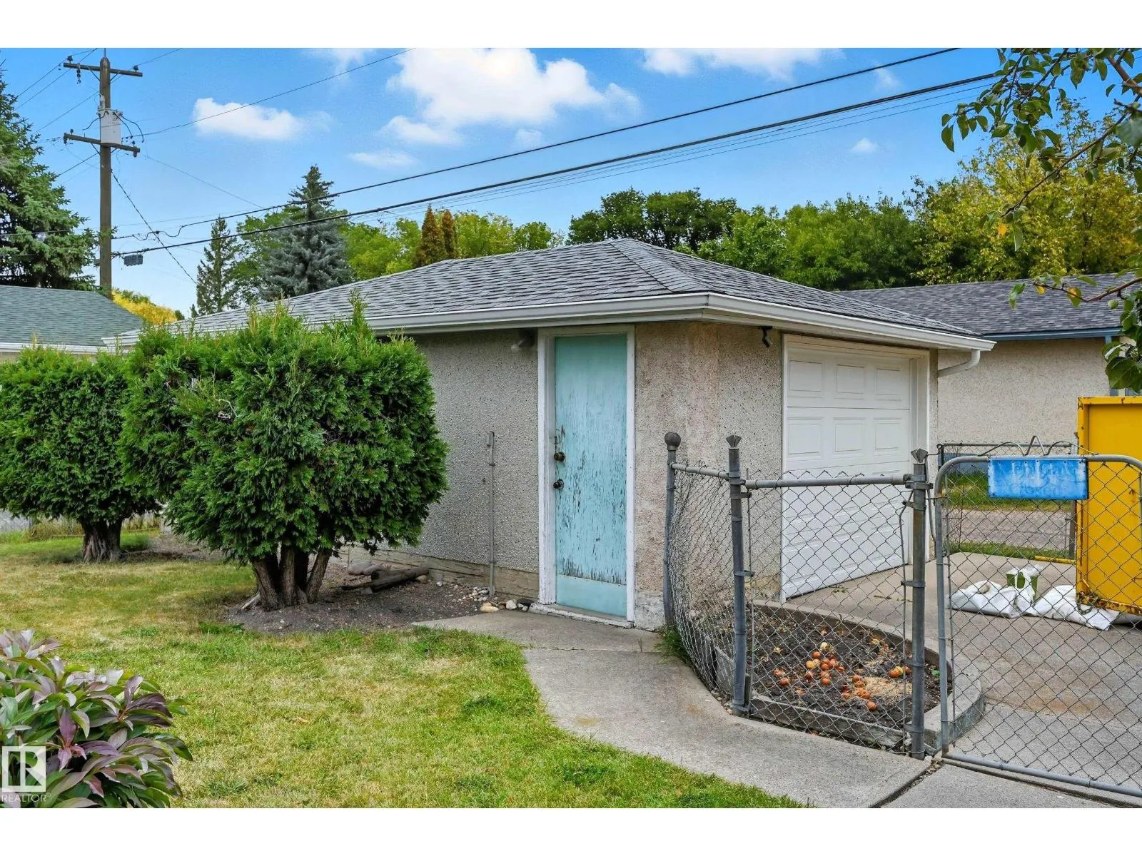 10907 149 ST NW