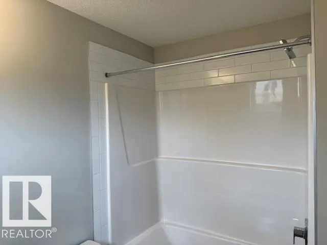18113 74 ST NW