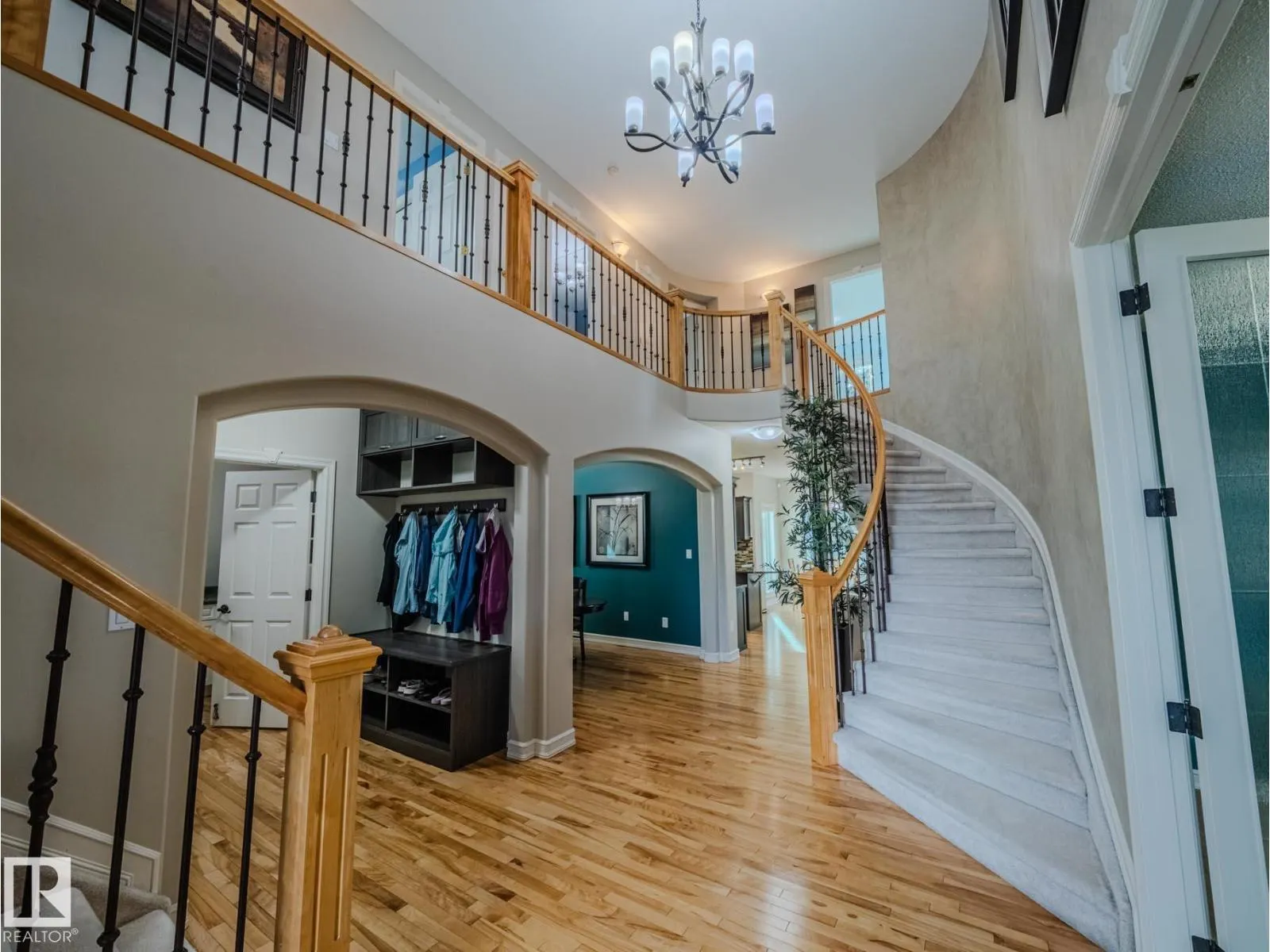 13 HERITAGE LAKE WY
