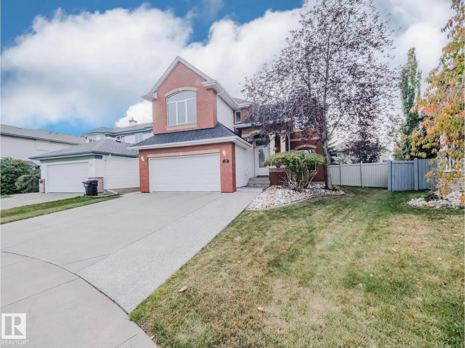 13 HERITAGE LAKE WY