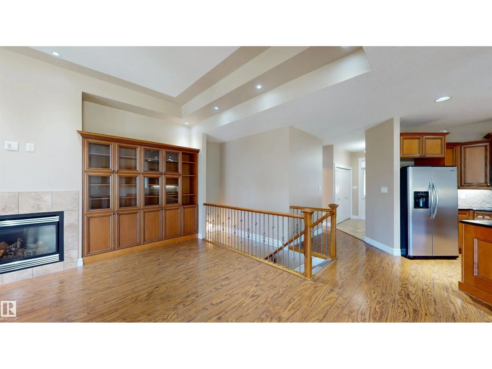 8711 208 ST NW