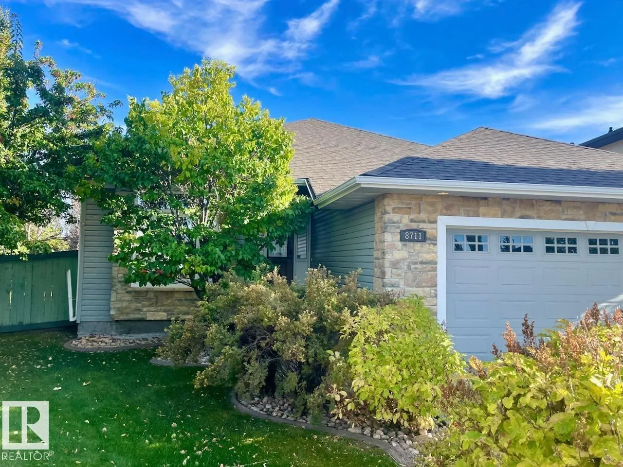 8711 208 ST NW