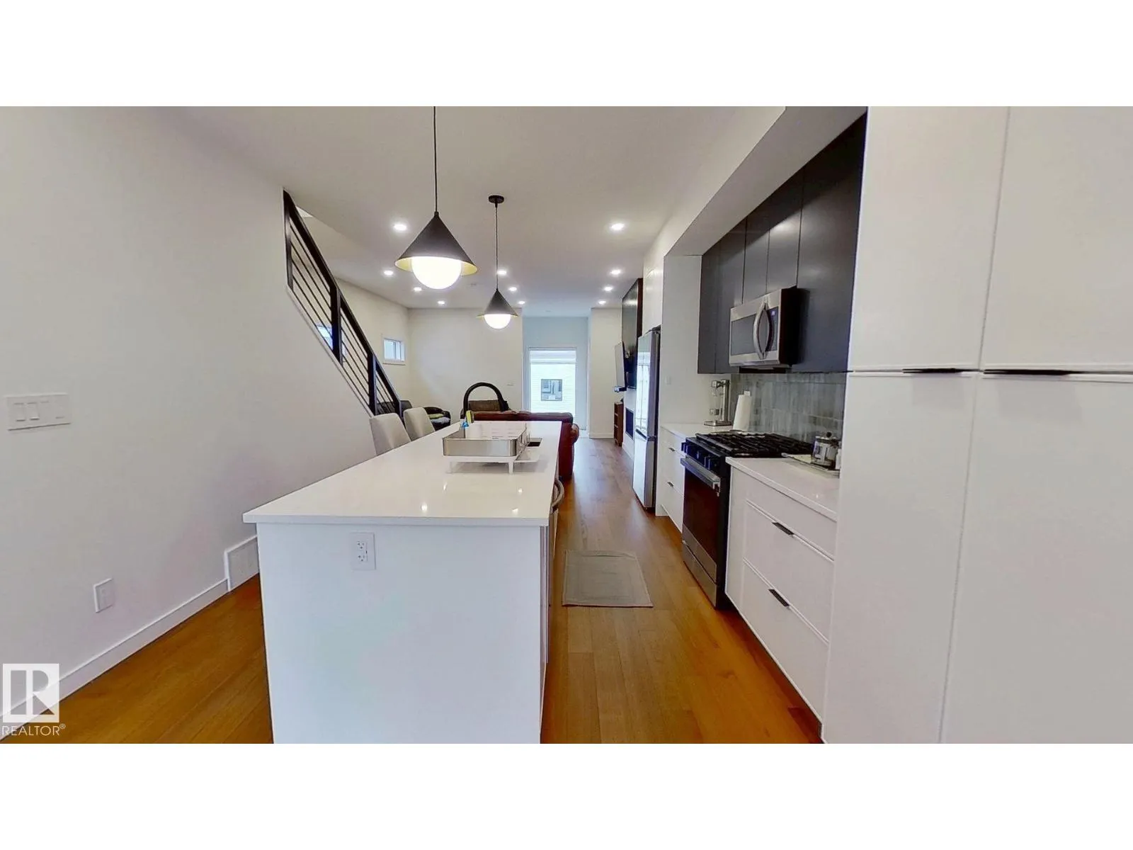 11308 128 ST NW