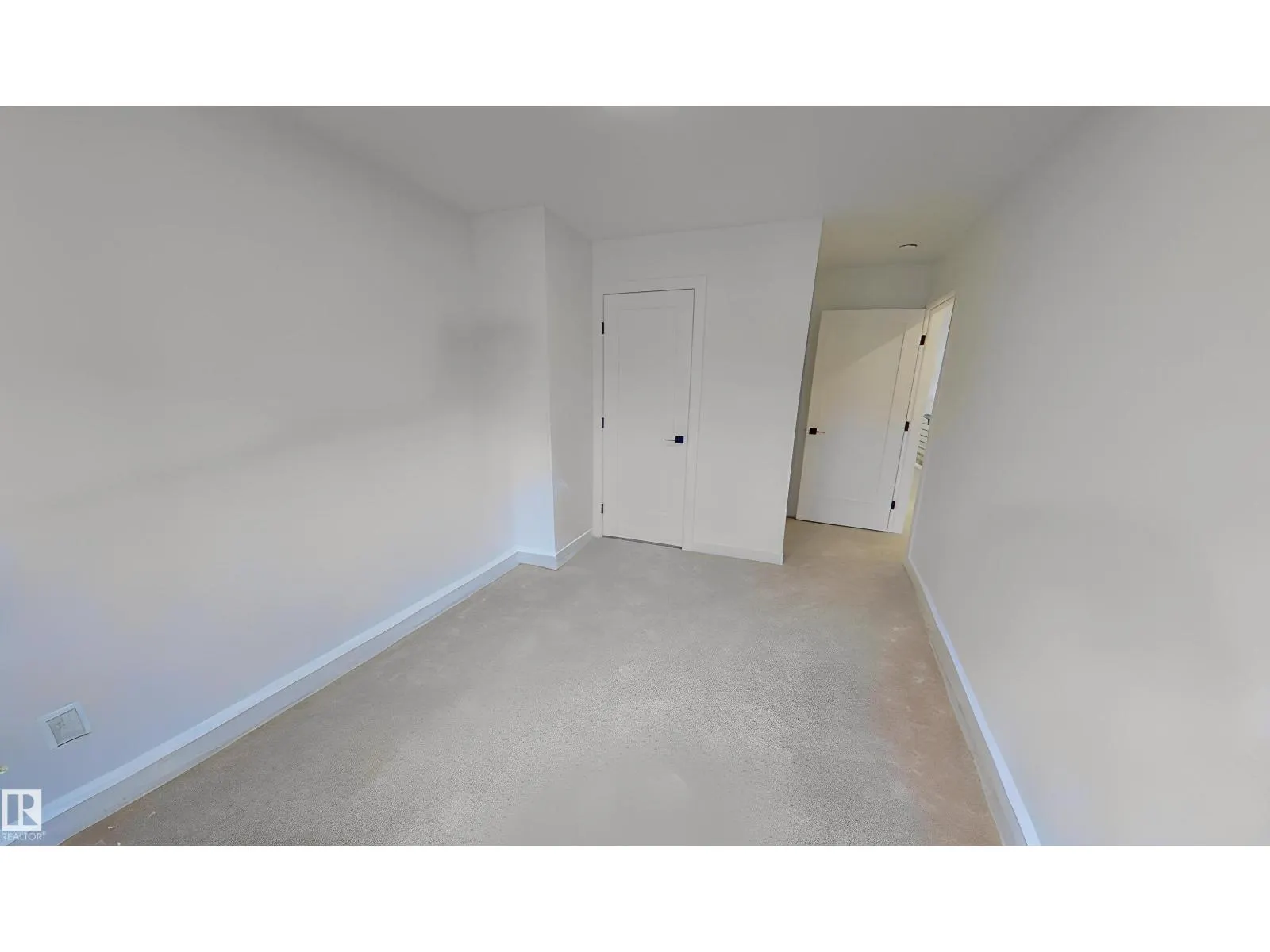 11308 128 ST NW