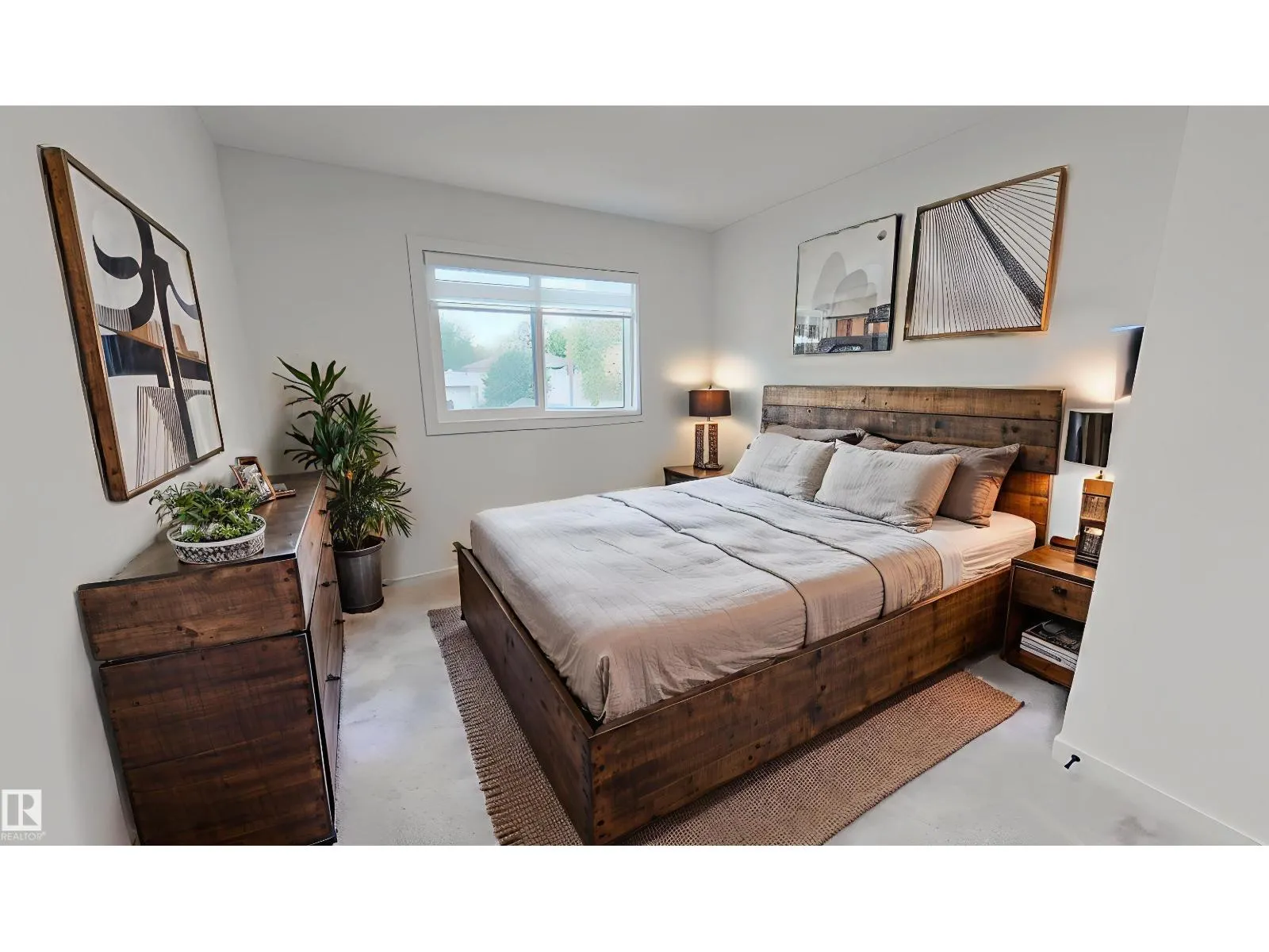 11308 128 ST NW