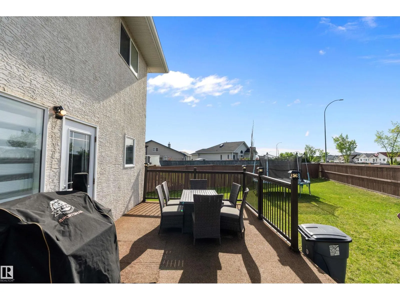 7326 166A AV NW