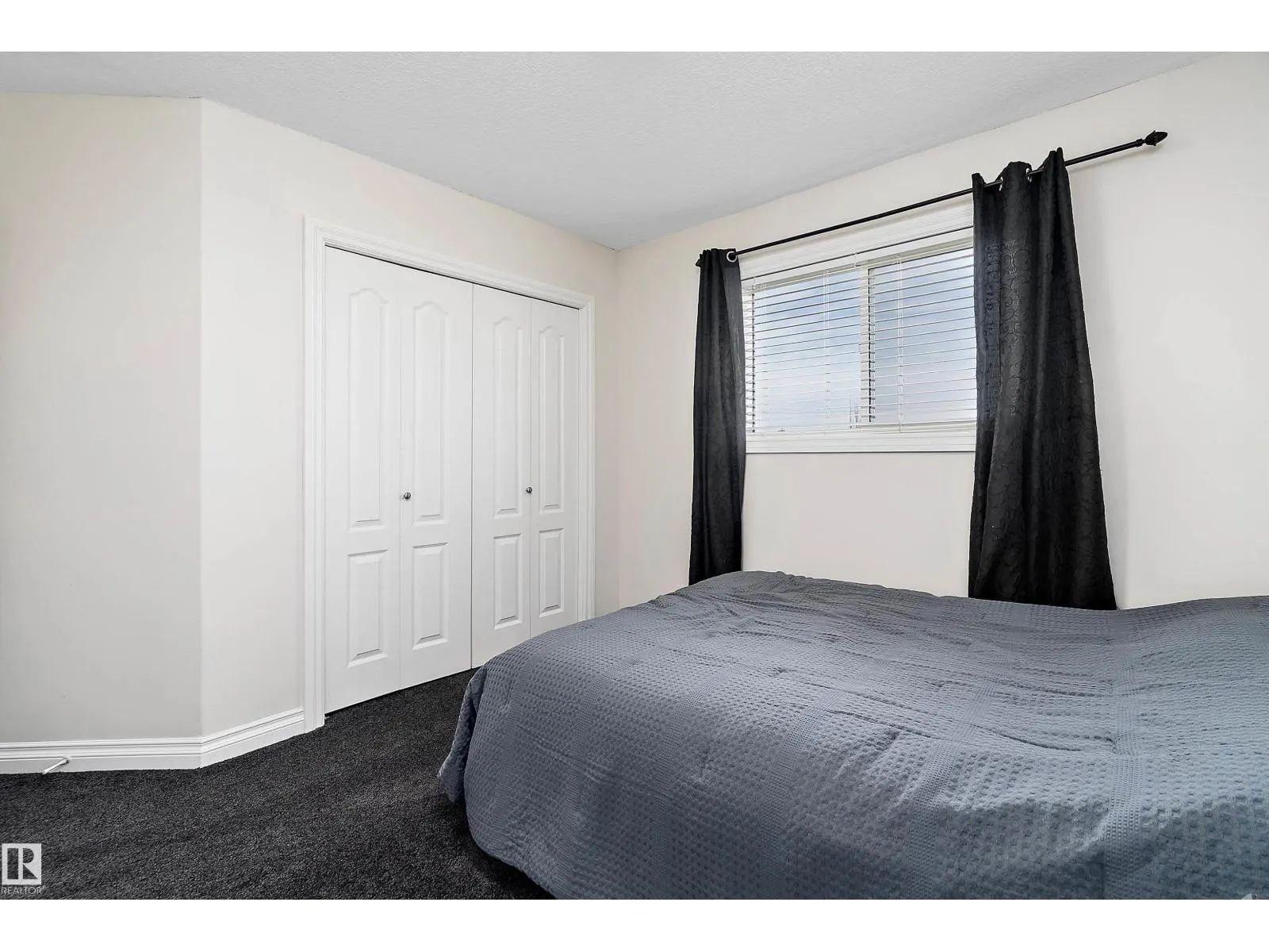 7326 166A AV NW