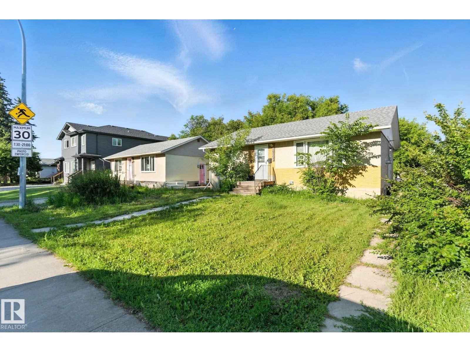 10505 154 ST NW