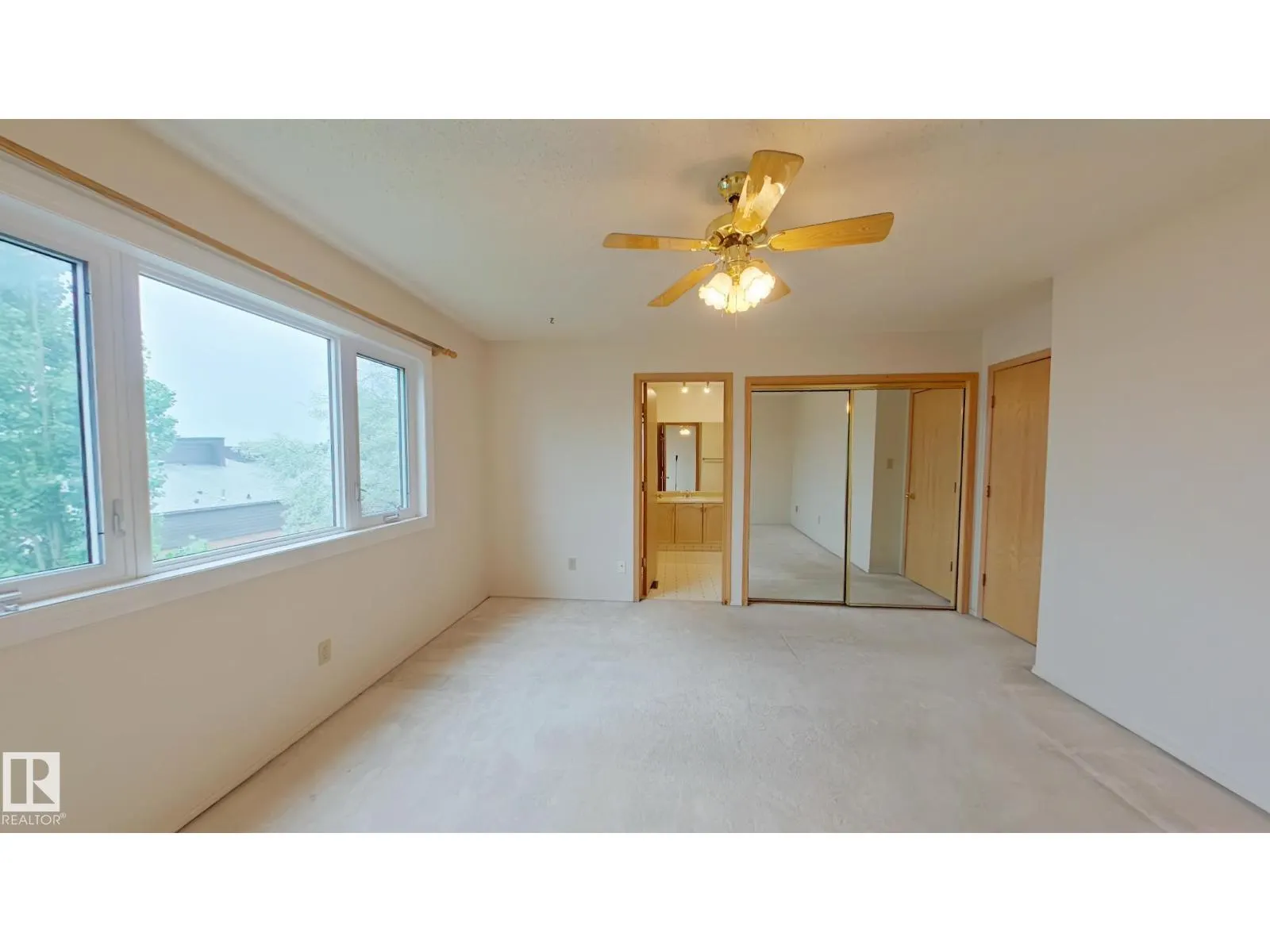 #31 3520 60 ST NW